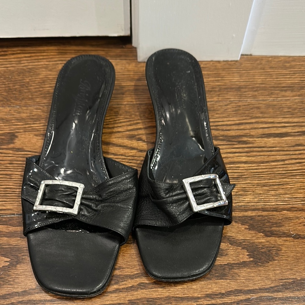 Brighton Elegant Black Slide Sandals